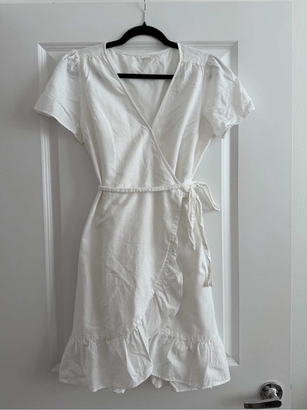 GAP White Cotton Wrap Dress with Ruffle Hem